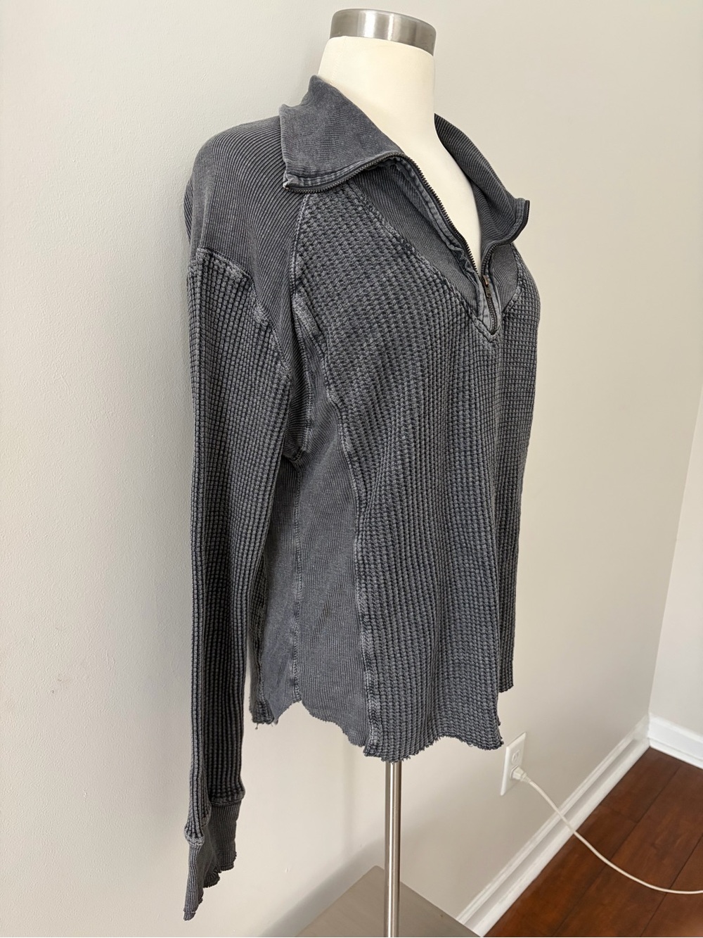 Free People Ashton Zip Thermal M Charcoal Waffle Knit Top - Picture 4 of 9